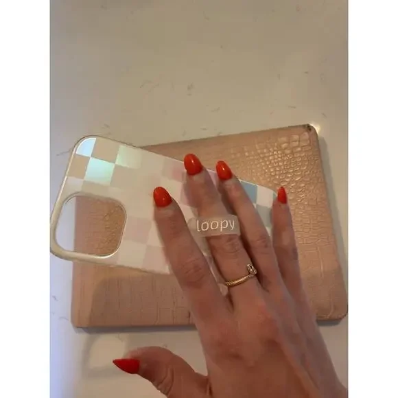 Pearl Checkered / Iridescent Edition Loopy Case - iPhone12/12Pro - Picture 4 of 6